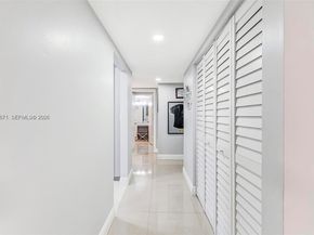 601 Ives Dairy Rd 00, Miami FL 33179