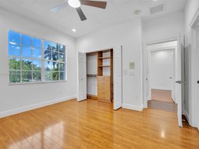 5466 SW 187th Ter, Miramar FL 33029