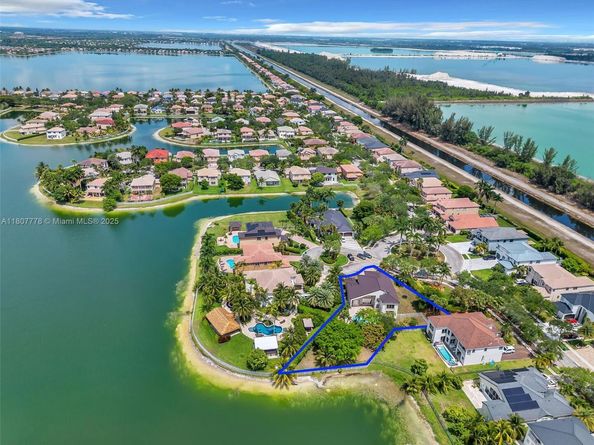 5466 SW 187th Ter, Miramar FL 33029
