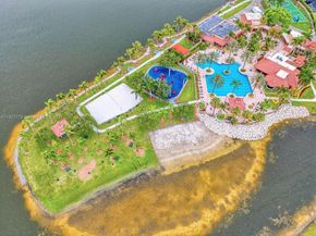 5466 SW 187th Ter, Miramar FL 33029