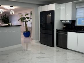 367 W 33rd St, Hialeah FL 33012