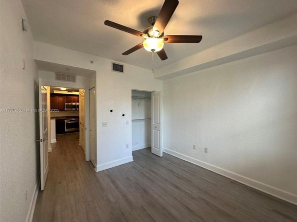 1660 Renaissance Commons Blvd 2424, Boynton Beach FL 33426