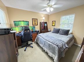 10840 NW 46th Dr, Coral Springs FL 33076