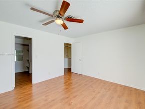 8662 Bridle Path Ct 115A, Davie FL 33328