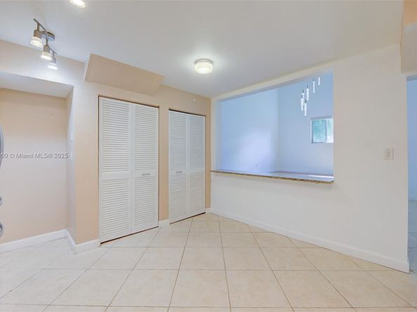 8662 Bridle Path Ct 115A, Davie FL 33328