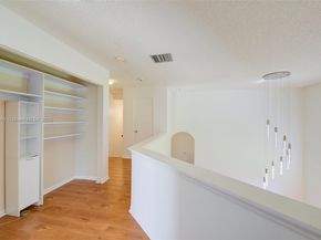 8662 Bridle Path Ct 115A, Davie FL 33328