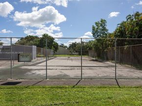 8662 Bridle Path Ct 115A, Davie FL 33328