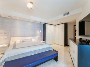 808 Brickell Key 1406, Miami FL 33131