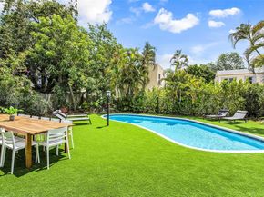 577 NW 120th St, Miami FL 33168