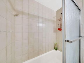 3030 NW 90th St, Miami FL 33147