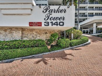 3140 S Ocean Dr