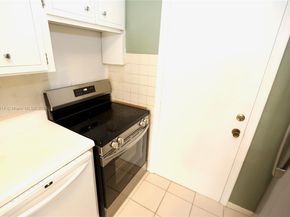 2171 NE 66th St 806, Fort Lauderdale FL 33308