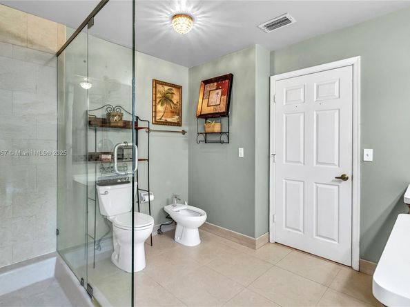 17510 NW 7th Ct, Pembroke Pines FL 33029