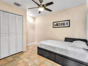 17510 NW 7th Ct, Pembroke Pines FL 33029