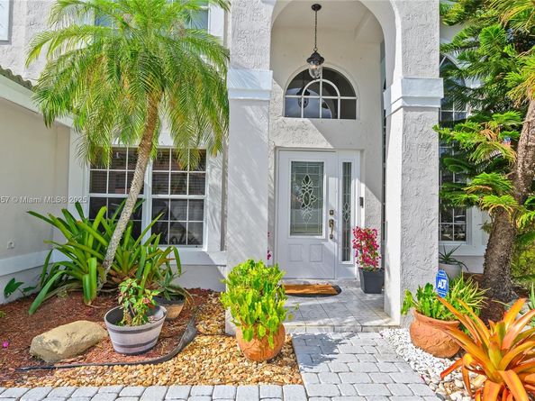 17510 NW 7th Ct, Pembroke Pines FL 33029