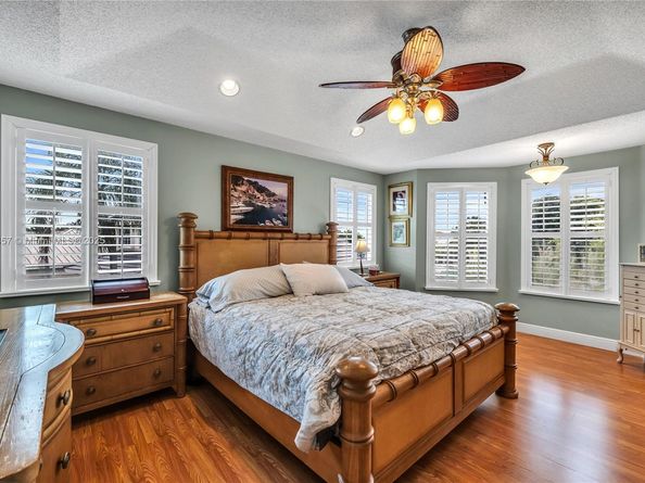 17510 NW 7th Ct, Pembroke Pines FL 33029