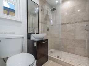 1365 SW 18th St, Miami FL 33145