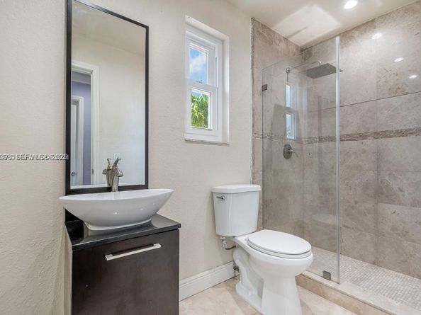 1365 SW 18th St, Miami FL 33145