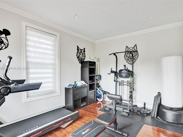 1365 SW 18th St, Miami FL 33145