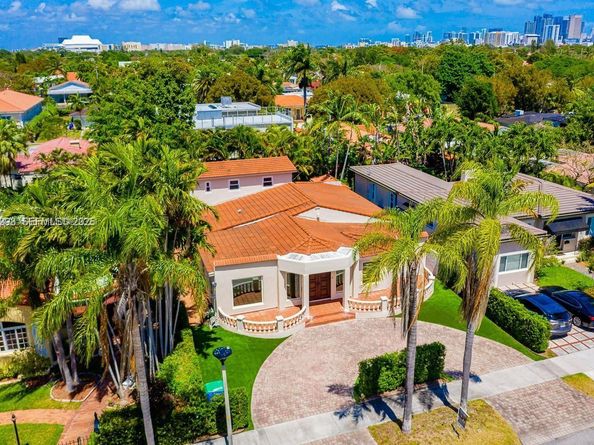 1365 SW 18th St, Miami FL 33145