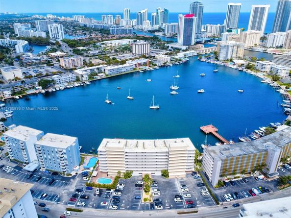 410 Golden Isles Dr 603, Hallandale Beach FL 33009