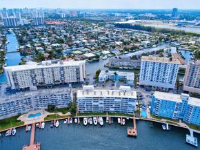410 Golden Isles Dr 603, Hallandale Beach FL 33009