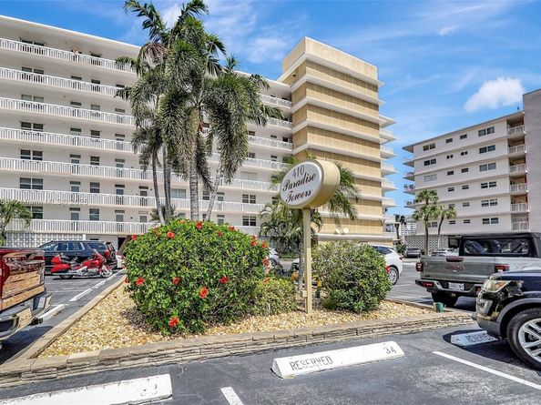 410 Golden Isles Dr 603, Hallandale Beach FL 33009