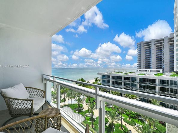 6801 Collins Ave 811 (door 810), Miami Beach FL 33141