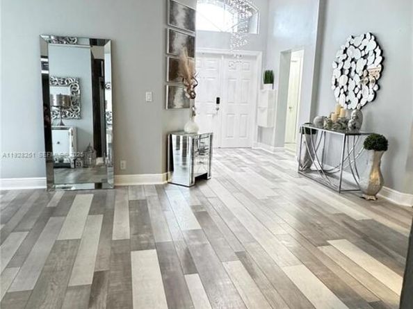 6471 NW 41st Ter, Coconut Creek FL 33073