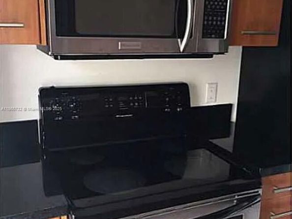 650 NE 64th St G204, Miami FL 33138