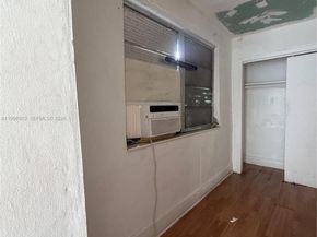 634 SW 10th Ave, Miami FL 33130