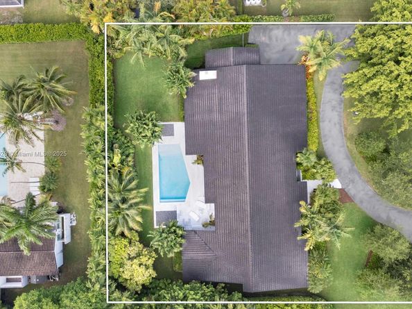 5780 Las Palmas Dr, Coral Gables FL 33156