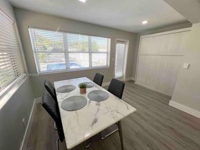 1925 Dewey St, Hollywood FL 33020
