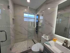 1925 Dewey St, Hollywood FL 33020