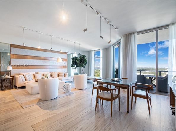 17301 Biscayne Blvd PH6, North Miami Beach FL 33160