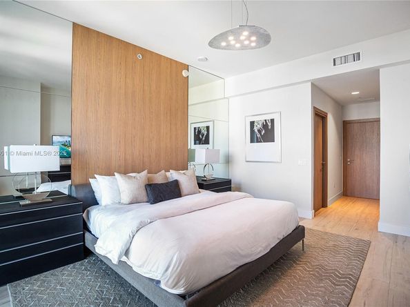 17301 Biscayne Blvd PH6, North Miami Beach FL 33160