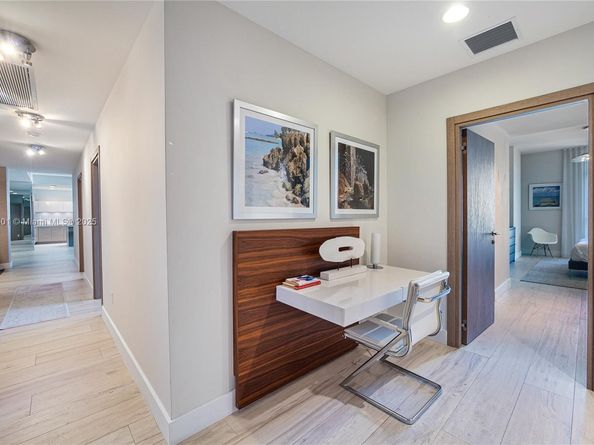 17301 Biscayne Blvd PH6, North Miami Beach FL 33160