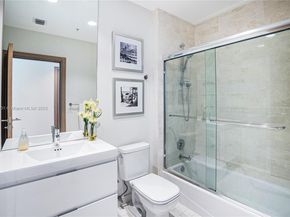 17301 Biscayne Blvd PH6, North Miami Beach FL 33160