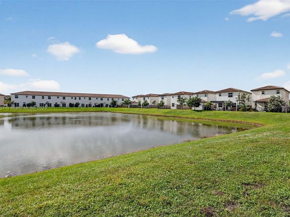 12936 NW 22nd Pl, Miami FL 33167