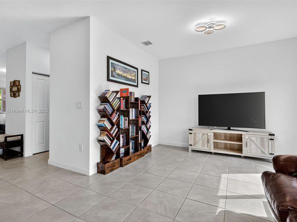 12936 NW 22nd Pl, Miami FL 33167