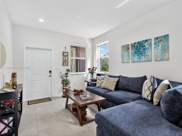 12936 NW 22nd Pl, Miami FL 33167