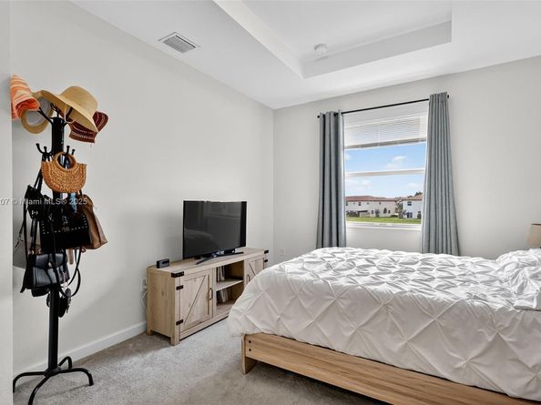 12936 NW 22nd Pl, Miami FL 33167