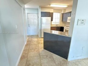 6045 NW 186th St 115, Hialeah FL 33015