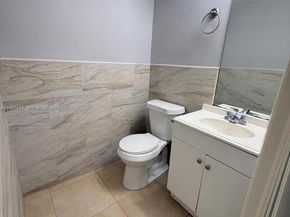 6045 NW 186th St 115, Hialeah FL 33015