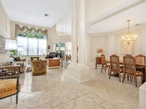 4123 W Lake Estates Dr, Davie FL 33328