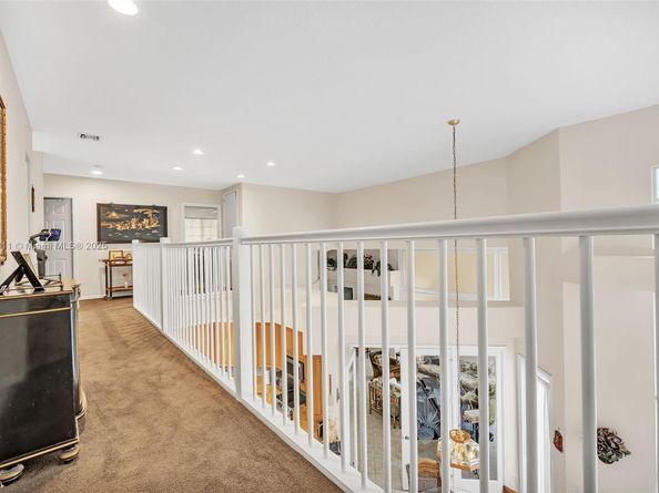 4123 W Lake Estates Dr, Davie FL 33328