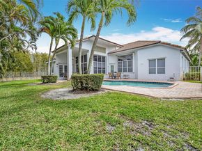 4123 W Lake Estates Dr, Davie FL 33328