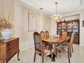 4123 W Lake Estates Dr, Davie FL 33328