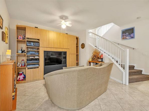 4123 W Lake Estates Dr, Davie FL 33328