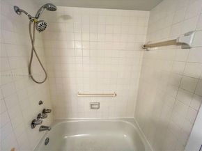 340 Pine Ridge Cir D1, Green Acres FL 33463